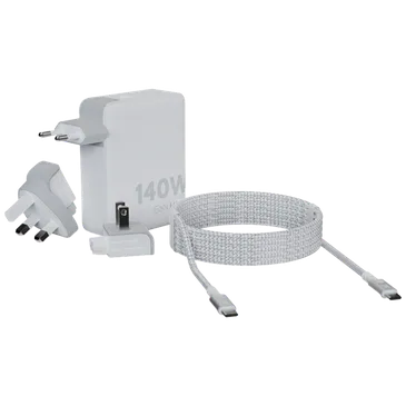 Xtorm Gan Ultra USB 3-USB-C Carregador Rápido 140W Branco + Adaptador + USB-C Cabo